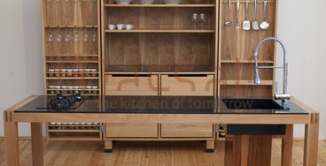 Design konyhai munkapad szekrénnyel  